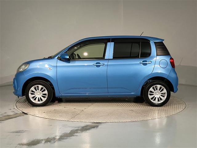 パッソ Ｘ　ＬパッケージＳ　衝突回避支援ブレーキ機能　横滑り防止機能　Ｉストップ　盗難防止システム　スマトキー　ＥＴＣ車載器　Ｗエアバック　ＡＵＸ　ワンセグＴＶ　オートエアコン　ナビＴＶ　記録簿　エアバッグ　キーフリー　ＡＢＳ（2枚目）