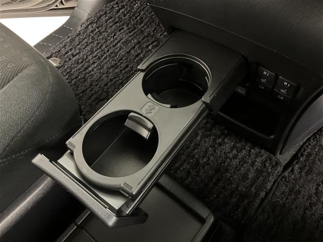 ノア ハイブリッドＧ　Ｒカメラ　スマートキー＆プッシュスタート　ＬＥＤへッドライト　地デジ　イモビライザー　Ｗエアコン　パワーウインドウ　アルミ　クルコン　エアバッグ　横滑り防止　ＤＶＤ再生機能　パワステ　ナビＴＶ　ＡＢＳ（19枚目）