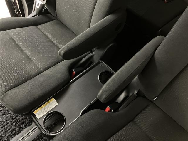 ノア ハイブリッドＧ　Ｒカメラ　スマートキー＆プッシュスタート　ＬＥＤへッドライト　地デジ　イモビライザー　Ｗエアコン　パワーウインドウ　アルミ　クルコン　エアバッグ　横滑り防止　ＤＶＤ再生機能　パワステ　ナビＴＶ　ＡＢＳ（29枚目）