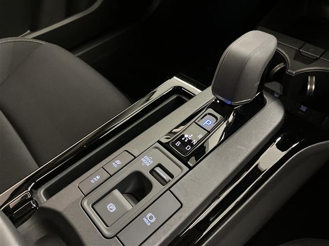 プリウス G 1オーナー 衝突被害軽減ブレーキ LEDライト フルセグTV AC100V アルミホイール クルーズコントロール 記録簿付き TV キーフリー スマキー カーテンエアバック エアコン イモビライザー(19枚目)