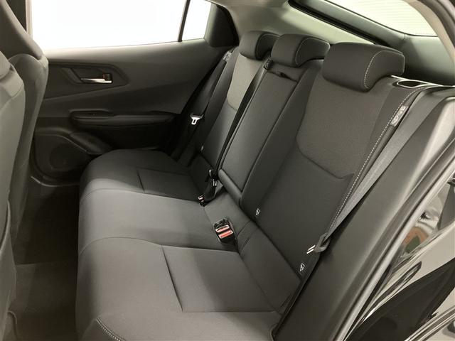 プリウス G 1オーナー 衝突被害軽減ブレーキ LEDライト フルセグTV AC100V アルミホイール クルーズコントロール 記録簿付き TV キーフリー スマキー カーテンエアバック エアコン イモビライザー(36枚目)