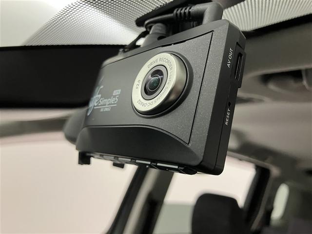 シエンタ Ｚ　１オナ　Ｗ電動ドア　イモビ　クルーズＣ　ＬＥＤヘッドランプ　アルミ　ＥＴＣ　Ｓキー　横滑り防止機能　パワーウィンドウ　記録簿　エアバック　ＡＢＳ　ドラレコ　カーテンエアバック　ウォークスルー（14枚目）