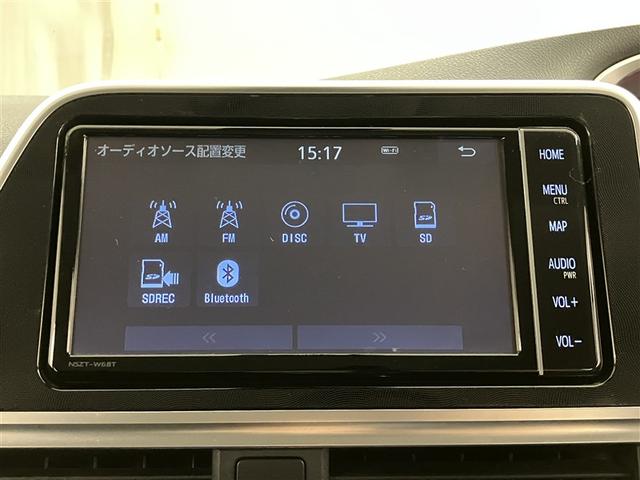 シエンタ ハイブリッド　ファンベースＧ　ＥＳＣ　プリクラッシュセーフティー　パワステ　メディアプレイヤー接続　運転席エアバック　バックモニタ－　イモビライザー　フルセグＴＶ　クルコン　１オナ　スマートキー　キーフリーシステム　ＥＴＣ　ＤＶＤ（9枚目）