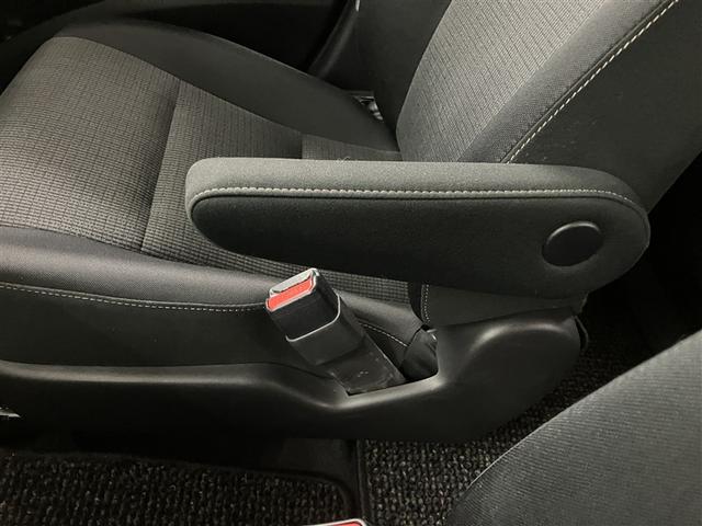 シエンタ ハイブリッド　ファンベースＧ　ＥＳＣ　プリクラッシュセーフティー　パワステ　メディアプレイヤー接続　運転席エアバック　バックモニタ－　イモビライザー　フルセグＴＶ　クルコン　１オナ　スマートキー　キーフリーシステム　ＥＴＣ　ＤＶＤ（30枚目）