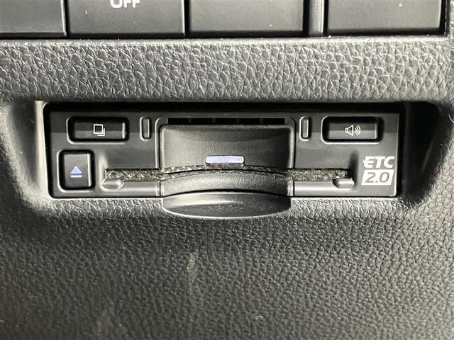 ハリアー Ｚ　レザーパッケージ　スマキ　追突防止　フルセグテレビ　バックモニター　ドラレコ付　アルミ　横滑り防止機能　Ｐシート　オートクルーズコントロール　ＡＵＸ　ＬＥＤヘッドライト　盗難防止システム　エアコン　エアバッグ　キーレス（9枚目）