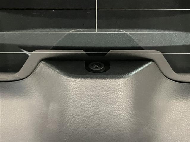 ハリアー Ｚ　レザーパッケージ　スマキ　追突防止　フルセグテレビ　バックモニター　ドラレコ付　アルミ　横滑り防止機能　Ｐシート　オートクルーズコントロール　ＡＵＸ　ＬＥＤヘッドライト　盗難防止システム　エアコン　エアバッグ　キーレス（11枚目）