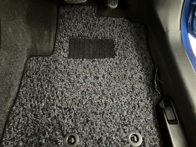 アクア Ｇ　バックモニタ　セキュリティー　メンテナンスノート　ドライブレコーダ　デュアルエアバック　ナビＴＶ　パワーウィンドウ　ＥＳＣ　ＡＴエアコン　ＡＢＳ　パワーステアリング　運転席エアバッグ　ＥＴＣ　ＡＵＸ（33枚目）