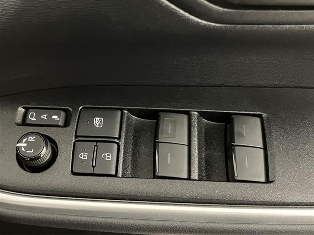 ノア G 衝突軽減ブレーキ 地上デジタル LEDライト アルミ キーフリー クルコン 盗難防止装置 DVD再生 横滑り防止 3列シート メモリーナビ Bカメラ ミュージックプレイヤー接続可 ドラレコ ETC(24枚目)