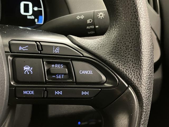 アクア X 踏み間違い防止 100V イモビ ナビ&TV ドライブレコーダー フルセグ 点検記録簿 LEDヘッドライト スマートキー 横滑り防止機能 キーレスエントリー ワンオーナー オートクルーズ ETC(18枚目)