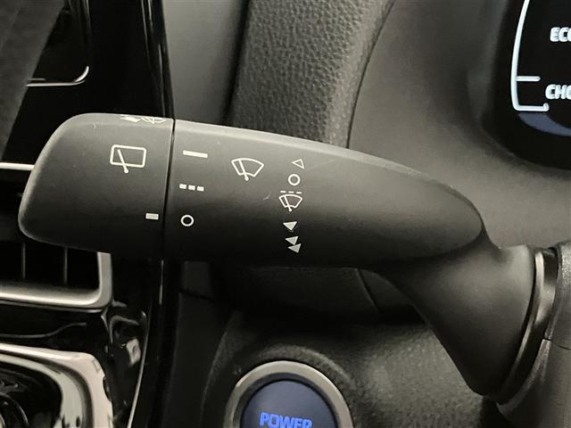 アクア X 踏み間違い防止 100V イモビ ナビ&TV ドライブレコーダー フルセグ 点検記録簿 LEDヘッドライト スマートキー 横滑り防止機能 キーレスエントリー ワンオーナー オートクルーズ ETC(19枚目)