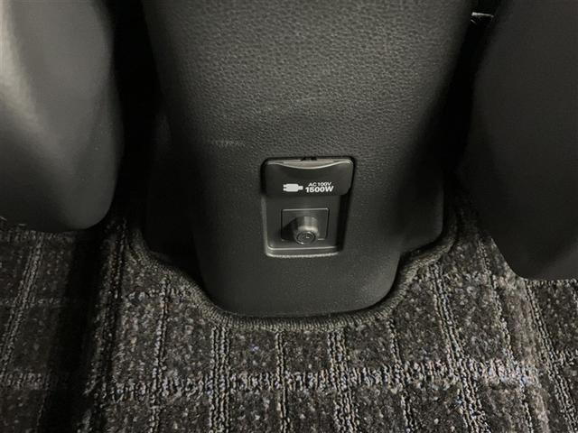 アクア Z LEDヘッドライト スマートキー 100V電源 イモビライザー アルミホイール オートクルーズコントロール 点検記録簿 フルセグTV エアコン ESC ナビ&TV カーテンエアバッグ キーレス ABS(30枚目)