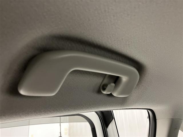 アクア Ｘ　踏み間違い防止　１００Ｖ　イモビ　点検記録簿　ＬＥＤヘッドライト　スマートキー　横滑り防止機能　キーレスエントリー　ワンオーナー　オートクルーズ　オートエアコン　ＥＴＣ　カーテンエアバッグ　ＡＢＳ（31枚目）