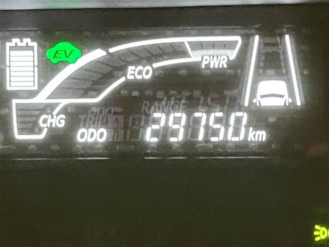 アクア Ｇ　誤発進抑制機能　バックモニタ　セキュリティー　メンテナンスノート　ドライブレコーダ　デュアルエアバック　ナビＴＶ　ＬＥＤ　パワーウィンドウ　１オーナ－　地デジ　ＥＳＣ　ＡＴエアコン　ＡＢＳ　アルミ（10枚目）