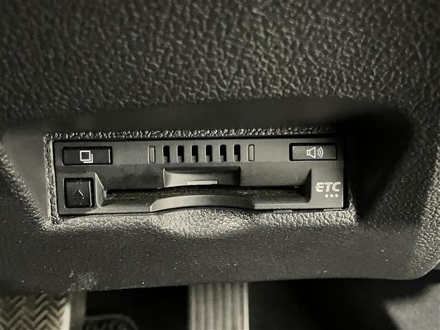 プリウス Sセーフティプラス 衝突回避システム Bモニター ドラレコ付き LEDライト クルコン ETC装備 スマートKEY ナビTV イモビライザー 横滑り防止機能 PW カーテンエアバッグ キーレスエントリー オ-トエアコン(10枚目)