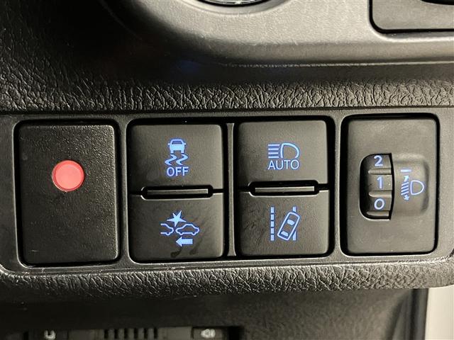 カローラフィールダー ハイブリッド EX 衝突軽減 地デジTV 1オーナー スマートキー&プッシュスタート サイドエアバック Bモニター ドラレコ オートエアコン 横滑り防止装置 ナビTV ETC キーレス メモリーナビ DVD再生 ABS(19枚目)