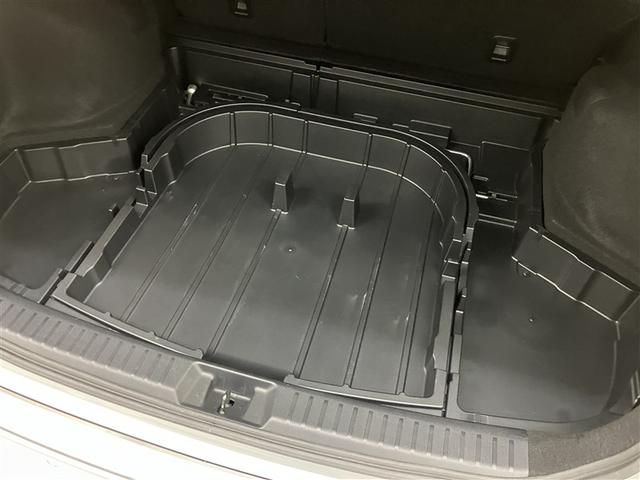 カローラフィールダー ハイブリッド EX 衝突軽減 地デジTV 1オーナー スマートキー&プッシュスタート サイドエアバック Bモニター ドラレコ オートエアコン 横滑り防止装置 ナビTV ETC キーレス メモリーナビ DVD再生 ABS(35枚目)