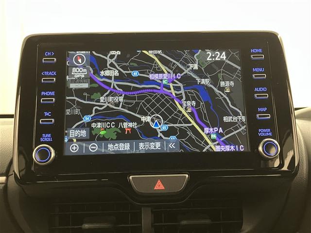 ヤリス Ｇ　バックモニタ－　誤発進抑制機能　ドライブレコーダ　１オーナー車　スマートキー　盗難防止装置　横滑り防止機能　キーレス　オートエアコン　メモリーナビ　ＡＢＳ　運転席エアバック　サイドエアバッグ　記録簿有（6枚目）