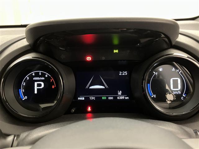 ヤリス Ｇ　バックモニタ－　誤発進抑制機能　ドライブレコーダ　１オーナー車　スマートキー　盗難防止装置　横滑り防止機能　キーレス　オートエアコン　メモリーナビ　ＡＢＳ　運転席エアバック　サイドエアバッグ　記録簿有（10枚目）