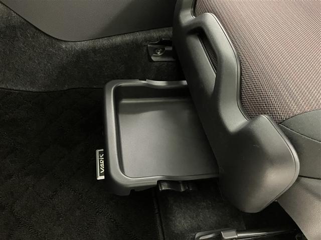 ヤリス Ｇ　バックモニタ－　誤発進抑制機能　ドライブレコーダ　１オーナー車　スマートキー　盗難防止装置　横滑り防止機能　キーレス　オートエアコン　メモリーナビ　ＡＢＳ　運転席エアバック　サイドエアバッグ　記録簿有（30枚目）