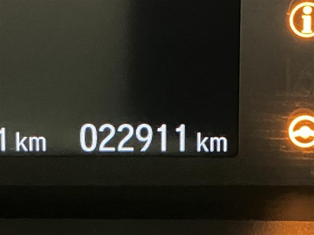 Ｎ－ＢＯＸ Ｇ・Ｌターボホンダセンシング　イモビライザー　アイドルストップ　バックビューモニター　サイドカーテンエアバック　スマートキー　クルーズコントロール　ＬＥＤ　ドライブレコーダー　ＡＡＣ　１オーナー　ＥＴＣ　横滑り防止装置　ナビ（12枚目）