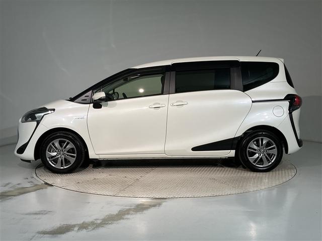 シエンタ ハイブリッドG クエロ 点検記録簿 地デジTV 盗難防止 横滑り防止 LEDライト クルコン ドライブレコーダー スマートキー ETC バックモニタ DVD オ-トエアコン AUX メモリ-ナビ エアバッグ AW 3列シート(2枚目)