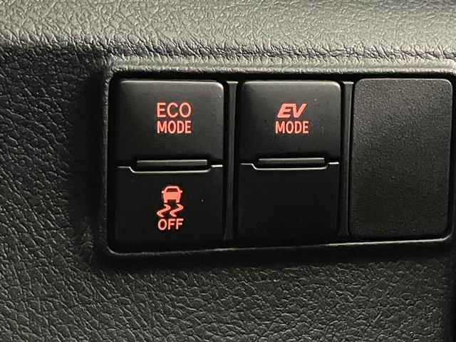 シエンタ ハイブリッドG クエロ 点検記録簿 地デジTV 盗難防止 横滑り防止 LEDライト クルコン ドライブレコーダー スマートキー ETC バックモニタ DVD オ-トエアコン AUX メモリ-ナビ エアバッグ AW 3列シート(24枚目)