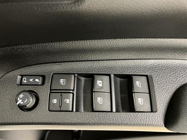 シエンタ ハイブリッドG クエロ 点検記録簿 地デジTV 盗難防止 横滑り防止 LEDライト クルコン ドライブレコーダー スマートキー ETC バックモニタ DVD オ-トエアコン AUX メモリ-ナビ エアバッグ AW 3列シート(29枚目)