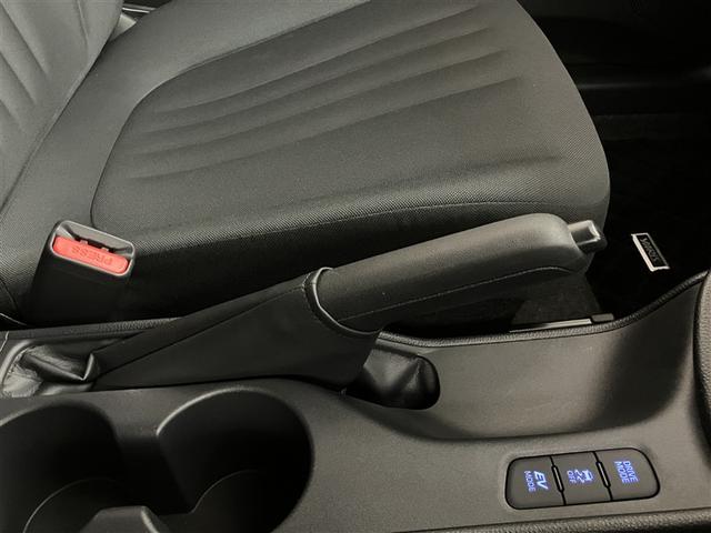 ヤリス ハイブリッドX カーテンエアバッグ イモビライザー スマートキー&プッシュスタート バックモニター ワイヤレスキー ドラレコ ワンオーナー ABS ナビ 定期点検記録簿 オートクルーズ ミュージックプレイヤー接続可(21枚目)