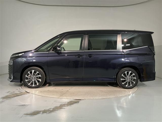 ヴォクシー ハイブリッドS-Z パワーウィンドウ DVD再生機能 インテリキー 横滑防止装置 地デジTV アクティブクルーズコントロール 1オナ フルオートエアコン リアカメラ エアバッグ ABS 100V充電 ナビTV WAC(2枚目)