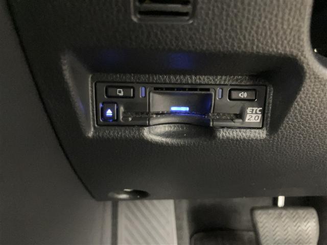 ヴォクシー ハイブリッドS-Z パワーウィンドウ DVD再生機能 インテリキー 横滑防止装置 地デジTV アクティブクルーズコントロール 1オナ フルオートエアコン リアカメラ エアバッグ ABS 100V充電 ナビTV WAC(14枚目)