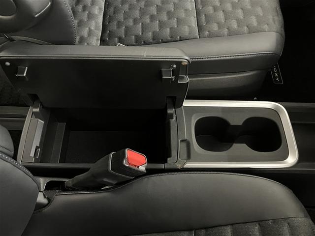 ヴォクシー ハイブリッドS-Z パワーウィンドウ DVD再生機能 インテリキー 横滑防止装置 地デジTV アクティブクルーズコントロール 1オナ フルオートエアコン リアカメラ エアバッグ ABS 100V充電 ナビTV WAC(27枚目)