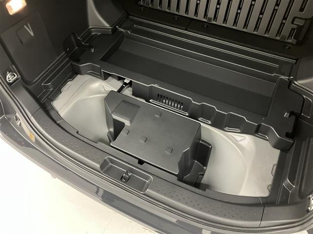 シエンタ ハイブリッドZ TSS ワンオーナ エアバック アルミ キーレスエントリー ナビTV イモビライザー バックモニター LEDヘッドライト ETC車載器 横滑り防止 スマートキー オートエアコン サイドエアバッグ(37枚目)