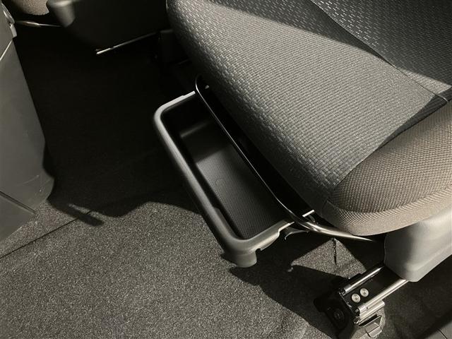 ルーミー Ｘ　左オートスライド　ＡＣ　ＶＳＣ　点検記録簿　テレビ　地上デジタル　ＰＷ　ＷエアＢ　ワンオーナ　イモビライザー　パワーステアリング　エアバッグ　バックモニター　アイドルストップ　メディアプレイヤー接続（28枚目）