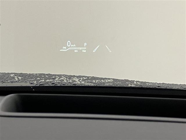 ハリアーハイブリッド Ｚ　レザーパッケージ　地デジ　横滑防止　盗難防止システム　Ｂモニター　ＬＥＤライト　パワーウィンドウ　クルコン　スマートキ－　助手席エアバック　パワーシート　エアバッグ　点検記録簿　オートエアコン　ナビＴＶ　ＥＴＣ　ＡＢＳ（13枚目）