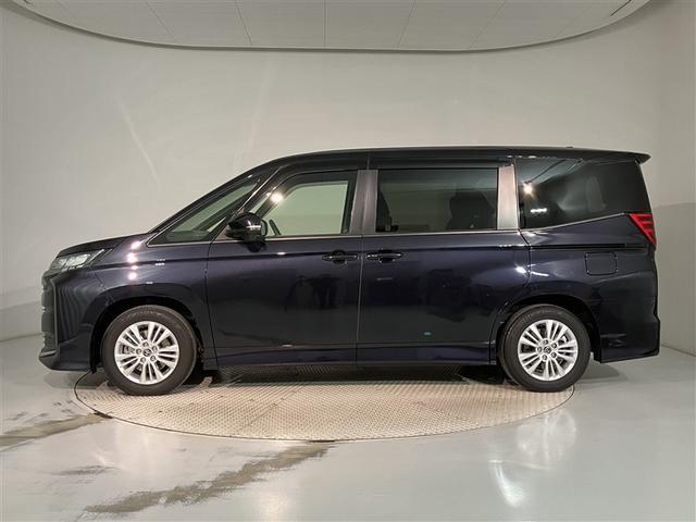 ノア Ｓ－Ｇ　ワンオーナー車　横滑り防止　Ｂモニター　両側自動ドア　クルコン　スマートキ　アルミホイール　ＡＡＣ　ＥＴＣ車載器　イモビライザー　ＬＥＤライト　キーレス　ウォークスルー　記録簿　３列シート　ＤＶＤ（2枚目）