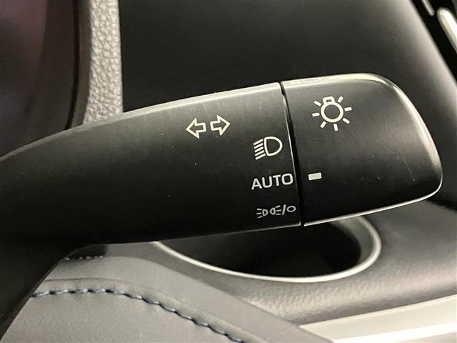 ヴォクシー Ｓ－Ｚ　ＤＶＤ再生機能　スマートキープッシュスタート　両側電動パワースライドドア　パワーウインドウ　１オナ　ＥＴＣ車載器　ＬＥＤライト　デュアルエアコン　アルミホイール　盗難防止装置　記録簿　横滑り防止機能（25枚目）