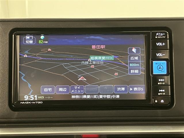 ライズ Ｚ　衝突回避システム　メディアプレイヤー接続　スマートキ－　リヤカメラ　１オナ　アルミホイール　エコアイドル　ＬＥＤライト　オートエアコン　横滑り防止機能　キーフリー　パワーウインドウ　エアバッグ　ＥＴＣ（6枚目）