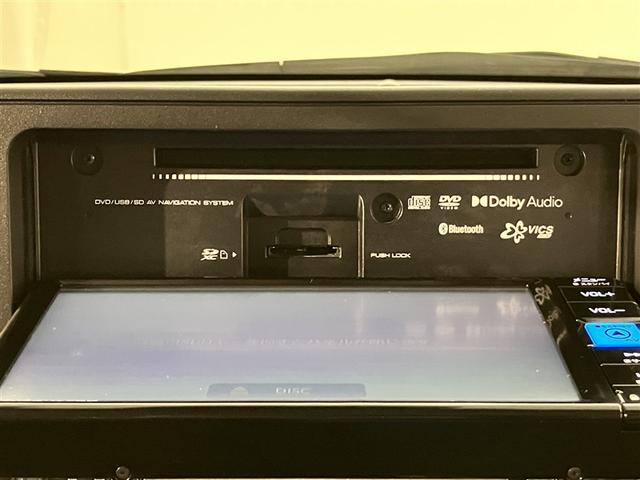 ライズ Ｚ　衝突回避システム　メディアプレイヤー接続　スマートキ－　リヤカメラ　１オナ　アルミホイール　エコアイドル　ＬＥＤライト　オートエアコン　横滑り防止機能　キーフリー　パワーウインドウ　エアバッグ　ＥＴＣ（8枚目）