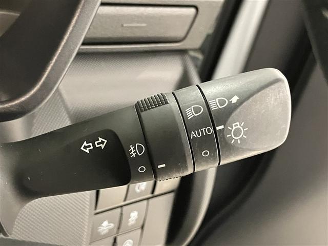 ライズ Ｚ　衝突回避システム　メディアプレイヤー接続　スマートキ－　リヤカメラ　１オナ　アルミホイール　エコアイドル　ＬＥＤライト　オートエアコン　横滑り防止機能　キーフリー　パワーウインドウ　エアバッグ　ＥＴＣ（18枚目）