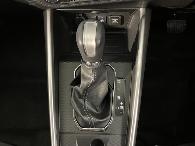 ライズ Ｚ　衝突回避システム　メディアプレイヤー接続　スマートキ－　リヤカメラ　１オナ　アルミホイール　エコアイドル　ＬＥＤライト　オートエアコン　横滑り防止機能　キーフリー　パワーウインドウ　エアバッグ　ＥＴＣ（22枚目）