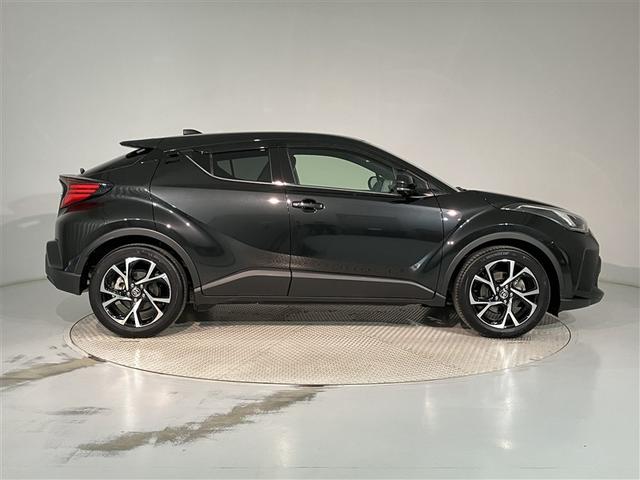 C-HR G 衝突軽減 ESC キーレスエントリー LEDライト Bカメ 盗難防止システム ワンオ-ナ- 半革シート オートクルーズコントロール スマートキー アルミホイール ナビ付 フルオートエアコン ABS(3枚目)