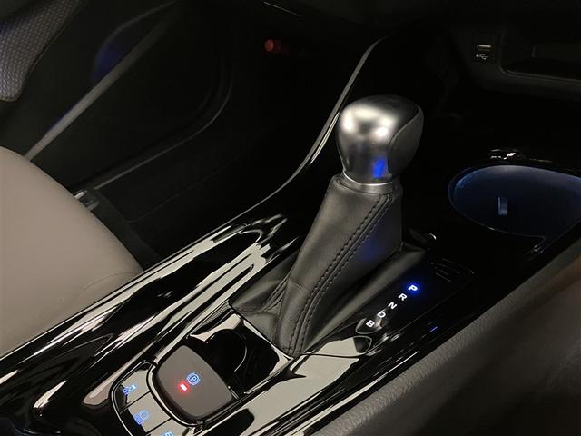 C-HR G 衝突軽減 ESC キーレスエントリー LEDライト Bカメ 盗難防止システム ワンオ-ナ- 半革シート オートクルーズコントロール スマートキー アルミホイール ナビ付 フルオートエアコン ABS(22枚目)