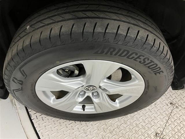 RAV4 ハイブリッドX 地デジTV プリクラッシュセーフティー ワンオーナー イモビライザー 横滑り防止 アルミ ドラレコ バックカメラ メモリーナビ LEDライト ETC オートクルーズ キーフリー ABS ナビTV(39枚目)