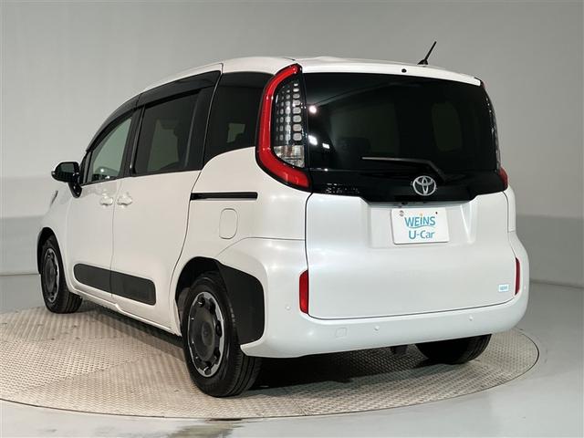 シエンタ Ｚ　キーレスエントリー　リアカメラ　衝突軽減ブレーキ　ＡＡＣ　ＬＥＤヘッドライト付き　１オーナー　クルーズコントロール　横滑り防止装置　エアバッグ　ＥＴＣ　ミュージックプレイヤー接続可　ドライブレコーダー（4枚目）