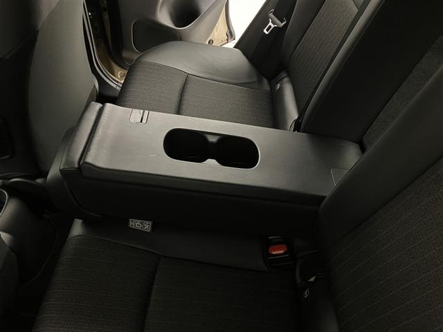 ヤリスクロス ハイブリッドZ スマ-トキ- バックモニタ 運転席助手席エアバッグ 点検記録簿 LEDヘットライト クルコン ワンオーナ アルミ ESC ETC車載器 フルオートエアコン パワーウィンドウ Pシート イモビ ABS(31枚目)