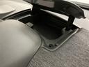 ハイブリッドＺ　当社元試乗車　カーテンエアバック　地デジフルセグ　アクティブクルーズコントロール　ＡＣ１００Ｖ給電機能　盗難防止システム　横滑り防止機能　ＥＴＣ装備　ＴＶ・ナビ　ＬＥＤライト　点検記録簿　キーフリー（26枚目）