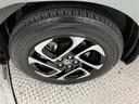 ハイブリッドＺ　当社元試乗車　カーテンエアバック　地デジフルセグ　アクティブクルーズコントロール　ＡＣ１００Ｖ給電機能　盗難防止システム　横滑り防止機能　ＥＴＣ装備　ＴＶ・ナビ　ＬＥＤライト　点検記録簿　キーフリー（39枚目）