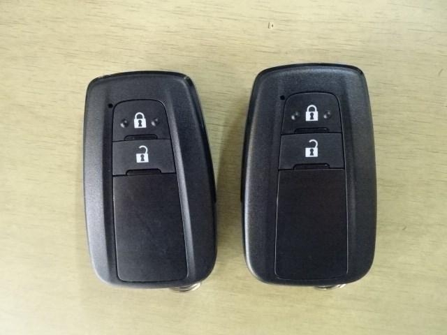ハイブリッドG Z 元試乗車 除菌加工済み 安全装置搭載 LEDヘッドライト スマートキー ドラレコ有 AC100V ETC クルーズコントロール ブラインドモニター バックカメラ Bluetooth接続有 CD・DVD(19枚目)