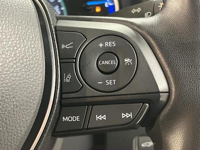 ＲＡＶ４ ＰＨＶ ブラックトーン　プリクラッシュセーフティ　ＬＥＤヘッドライト　１００Ｖ電源　アルミホイール　ＡＢＳ　盗難防止装置　エアバッグ　クルーズコントロール　４ＷＤ　スマートキー　バックカメラ　ドライブレコーダー　メモリーナビ（16枚目）