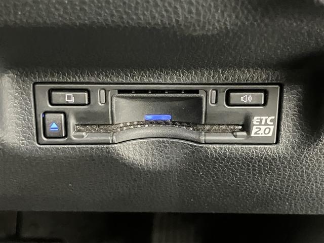 シエンタ ハイブリッドＺ　ＴＳＳ　ワンオーナ　エアバック　キーレスエントリー　イモビライザー　バックモニター　ＬＥＤヘッドライト　ＥＴＣ車載器　横滑り防止　スマートキー　オートエアコン　ＷＳＲＳ　ミュージックプレイヤー接続可（11枚目）